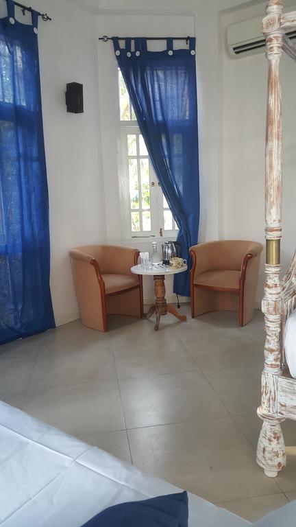 Villa Dewasiri Unawatuna Exteriör bild