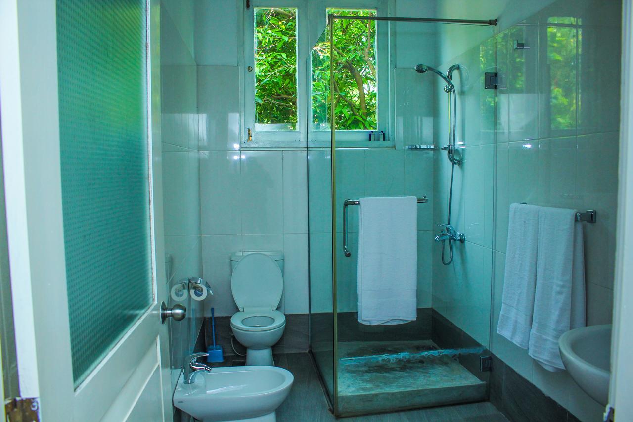 Villa Dewasiri Unawatuna Exteriör bild