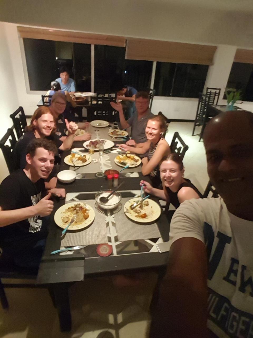 Villa Dewasiri Unawatuna Exteriör bild
